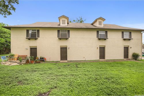 550 Dukeway, Universal City, TX, 78148-3745 | Card Image