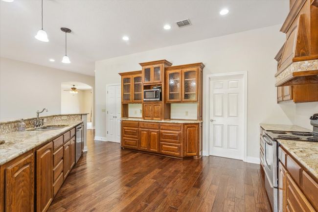 3439 Willow Branch Rd, House other with 3 bedrooms, 3 bathrooms and null parking in Mcgregor TX | Image 11