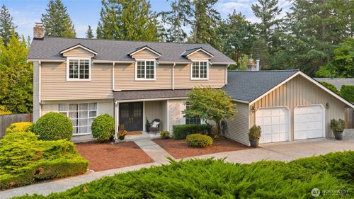 930 179th Pl Ne, Bellevue, WA, 98008-3433 | Card Image