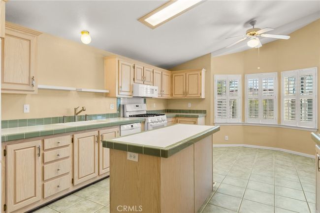 73550 Cabazon Peak Dr, House other with 3 bedrooms, 2 bathrooms and 1 parking in Palm Desert CA | Image 8