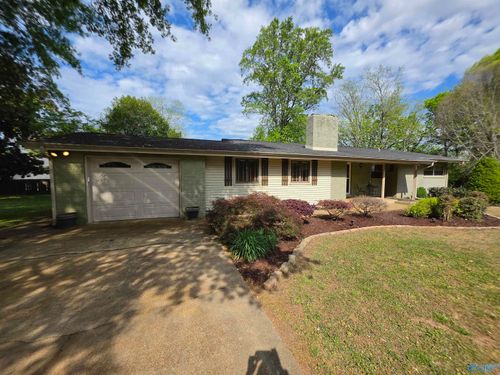 788 Old Gurley Rd Ne, Huntsville, AL, 35811-8711 | Card Image