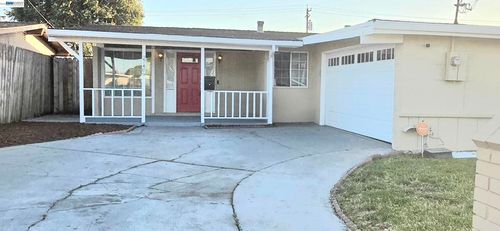 27409 Capri Ave, Hayward, CA, 94545-4001 | Card Image