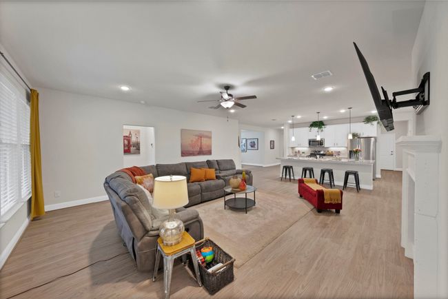 6012 Hightower St, House other with 5 bedrooms, 3 bathrooms and null parking in Aubrey TX | Image 24