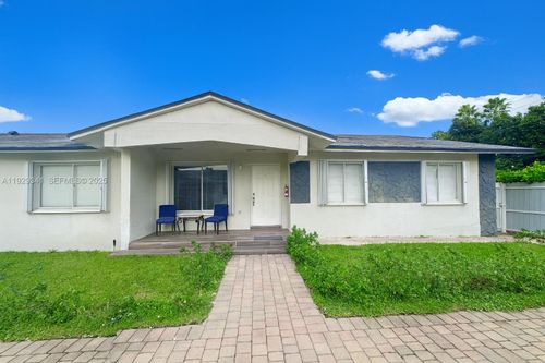 15720-15720 Nw 44th Ct, Miami Gardens, FL, 33054-6017 | Card Image