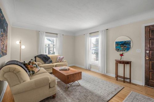 3642 Washburn Ave N, Minneapolis, MN, 55412-1849 | Card Image