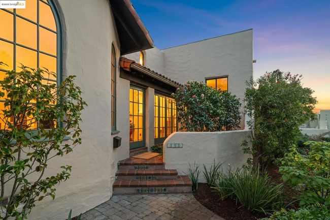 1386 Euclid Ave, House other with 4 bedrooms, 2 bathrooms and 1 parking in Berkeley CA | Image 5