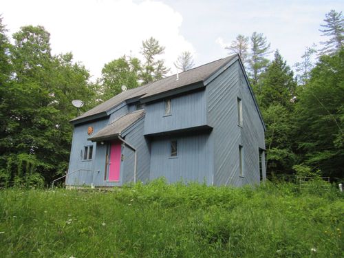 272 Landman Ln, Jamaica, VT, 05343 | Card Image