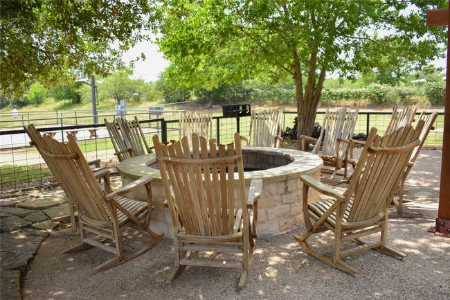 11001 Yankie Rd, Home with 3 bedrooms, 3 bathrooms and null parking in China Spring TX | Image 20