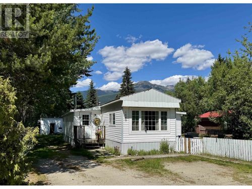 1460 7th Ave, Valemount, BC, V0E2Z0 | Card Image