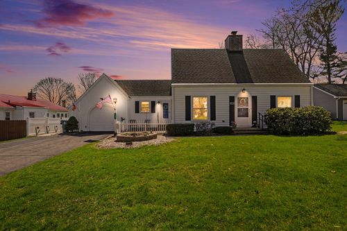 140 Oakland Pl, Battle Creek, MI, 49015-3908 | Card Image