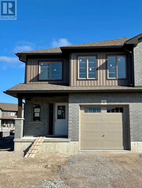6 Beverly St, Elmvale, ON, L0L1P0 | Card Image
