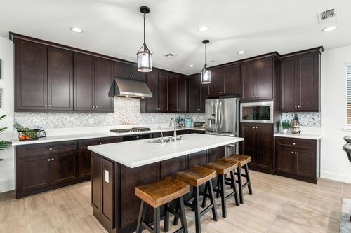 157 E Frost Dr, Mountain House, CA, 95391-8385 | Card Image