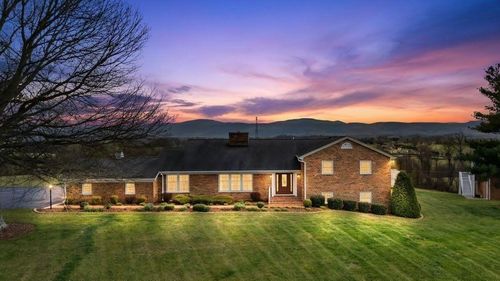 12084 Tanglewood Dr, Glade Spring, VA, 24340-4541 | Card Image