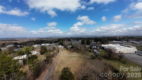 1033 W Main Street, Forest City, NC, 28043 | Card Image