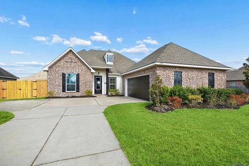 6692 Linwood Dr, Addis, LA, 70710-3097 | Card Image