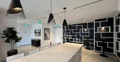 2209-195 Redpath Ave, Toronto, ON, M4P0E4 | Card Image