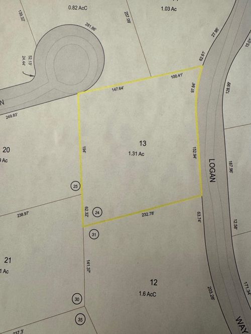 18 Logan Way, West Ossipee, NH, 03890-2100 | Card Image