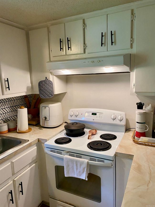 882 S Palmer Rd, House other with 3 bedrooms, 1 bathrooms and null parking in Clarksville AR | Image 6