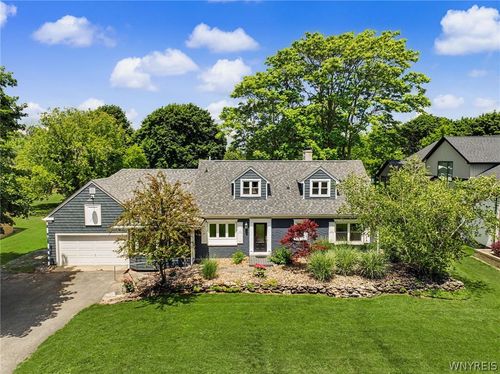 8150 Sheridan Dr, Buffalo, NY, 14221-6026 | Card Image