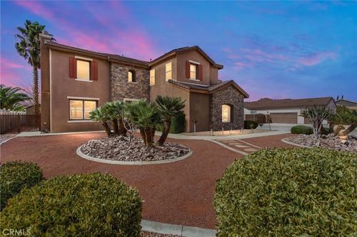 12690 Mar Vista Dr, Apple Valley, CA, 92308-2703 | Card Image