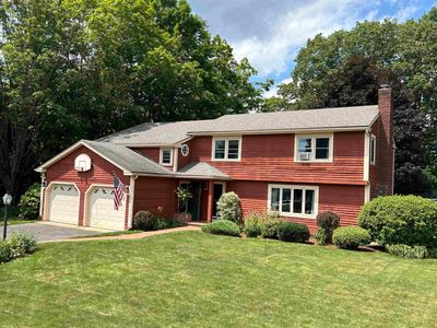 350 Eastridge Circle, House other with 4 bedrooms, 2 bathrooms and null parking in Mendon VT | Image 1