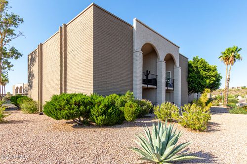 c18-16852 E La Montana Dr, Fountain Hills, AZ, 85268-4012 | Card Image