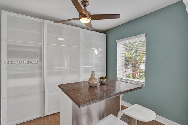 2462 Sw 22 Nd Ter, House other with 3 bedrooms, 2 bathrooms and null parking in Miami FL | Image 9