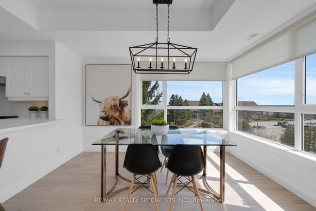 441 Mariners Way, Condo with 3 bedrooms, 2 bathrooms and 2 parking in Collingwood ON | Image 6