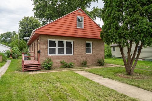823 E Prairie St, Pontiac, IL, 61764-1435 | Card Image