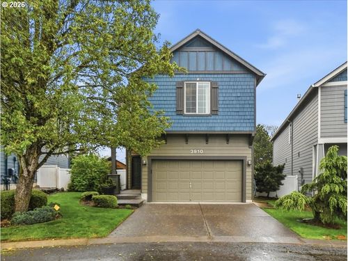 3910 Nw Oakridge Ln, Camas, WA, 98607-7988 | Card Image