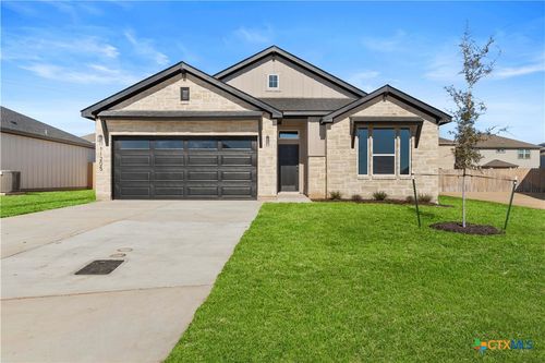 151 Grand Canyon Dr, Copperas Cove, TX, 76522-2797 | Card Image