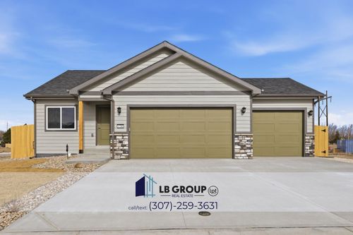 4706 Shale Cir, Mills, WY, 82644 | Card Image