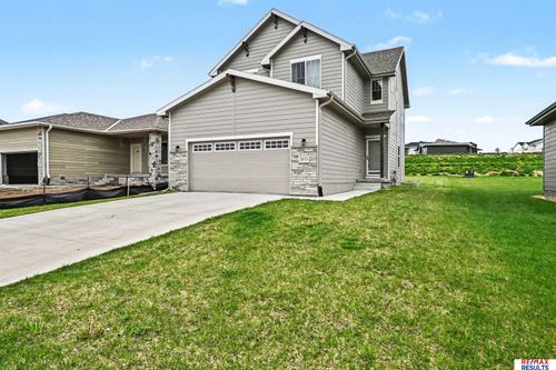 16113 Isabella St, Bennington, NE, 68007-5184 | Card Image