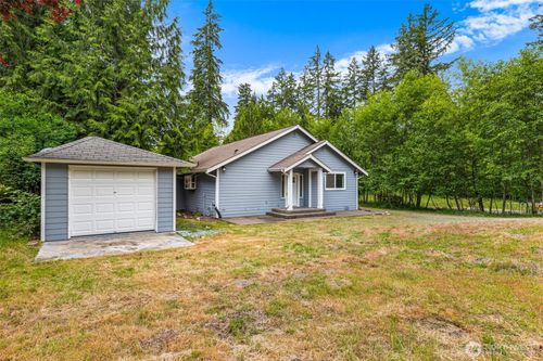 141 E Dunoon Pl, Shelton, WA, 98584-6611 | Card Image