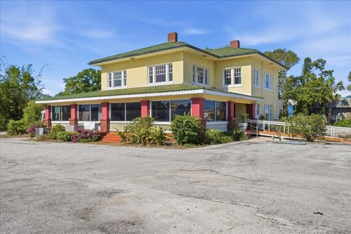 337 8th Ave W, Palmetto, FL, 34221-5117 | Card Image