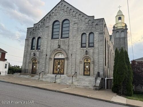750 N Vine Street, Hazleton, PA, 18201 | Card Image