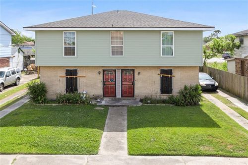 4745 Francis Dr, New Orleans, LA, 70126-3911 | Card Image