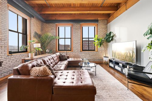 unit-305-289 5th St E, Saint Paul, MN, 55101-1960 | Card Image