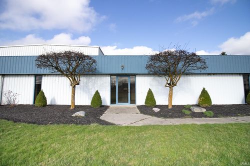 946 S State Road 32, Union City, IN, 47390-9153 | Card Image