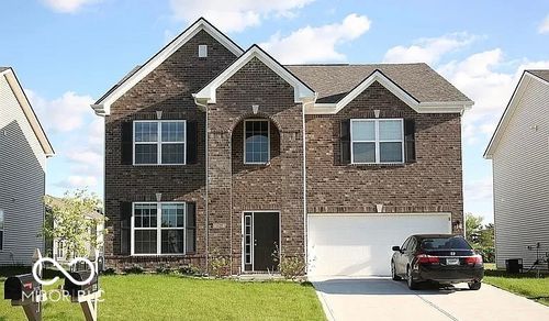 1125 Barberry Dr, Greenwood, IN, 46143-5614 | Card Image