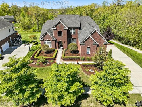 24597 Nepavine Dr, Novi, MI, 48374-2573 | Card Image