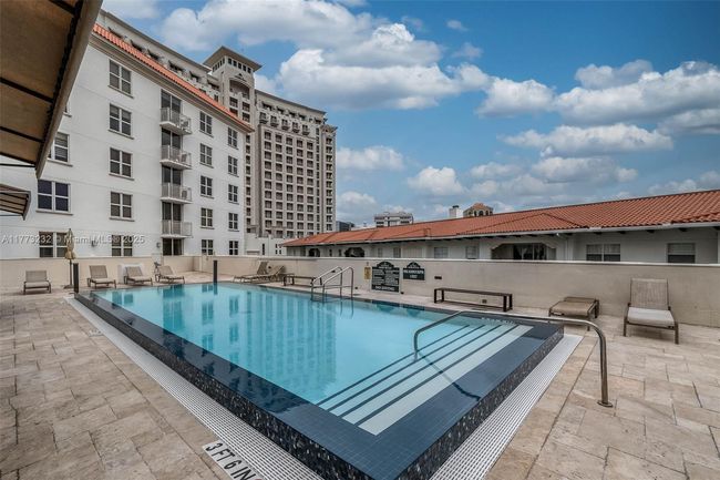 APT-718 - 2030 S Douglas Rd, Condo with 2 bedrooms, 2 bathrooms and null parking in Coral Gables FL | Image 27