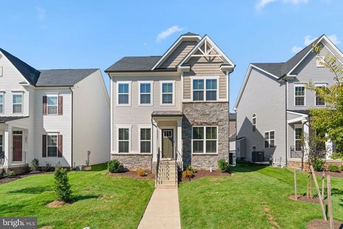 203 Baughmans Ln, FREDERICK, MD, 21702-4359 | Card Image
