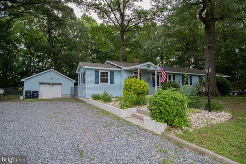 38402 Robin Hood Rd, DELMAR, DE, 19940-2342 | Card Image