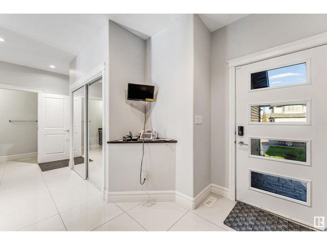 16756 60 St Nw, House other with 5 bedrooms, 4 bathrooms and null parking in Edmonton AB | Image 8