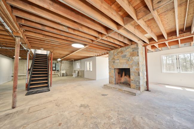 254 Wright Rd, House other with 3 bedrooms, 2 bathrooms and 12 parking in Collinsville CT | Image 24