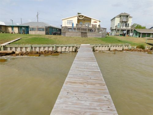 739 Marshall Johnson Ave S, Port Lavaca, TX, 77979-5305 | Card Image