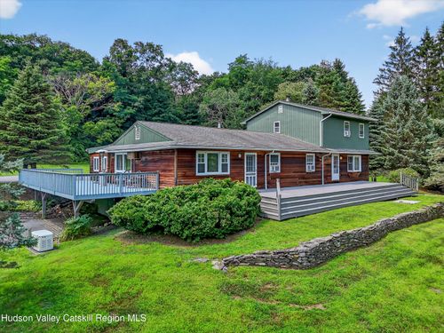 258 Martin Ave, Highland, NY, 12528-2706 | Card Image