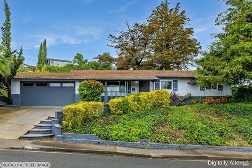 160 Bergwall Way, Vallejo, CA, 94591-6706 | Card Image