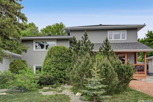 209 Douglas Ave E, Regina, SK, S4N1H4 | Card Image